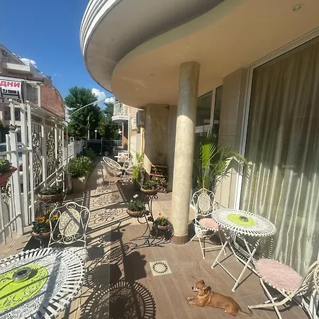 Guest house Family Baha *